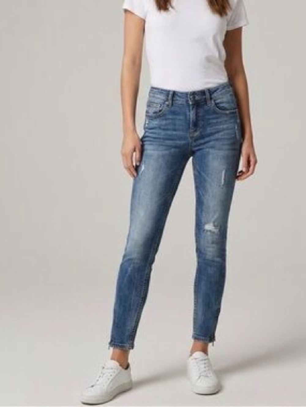 Zara women’s casual slim distressed jeans